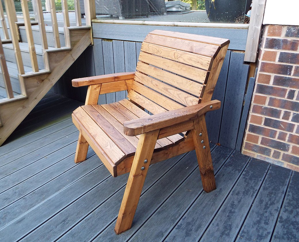 HB47 - Grand Chair - Image 4
